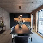 Cozy Family Centre, Shuttle Bus Noresund